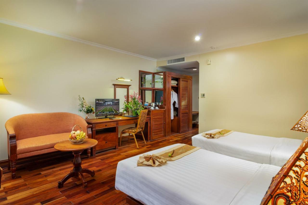 Dragon Royal Angkor Siem Reap Exterior foto