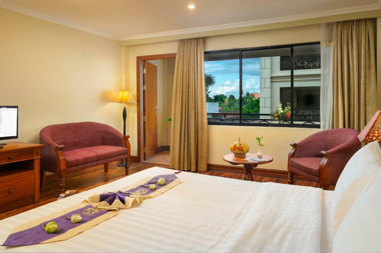 Dragon Royal Angkor Siem Reap Exterior foto